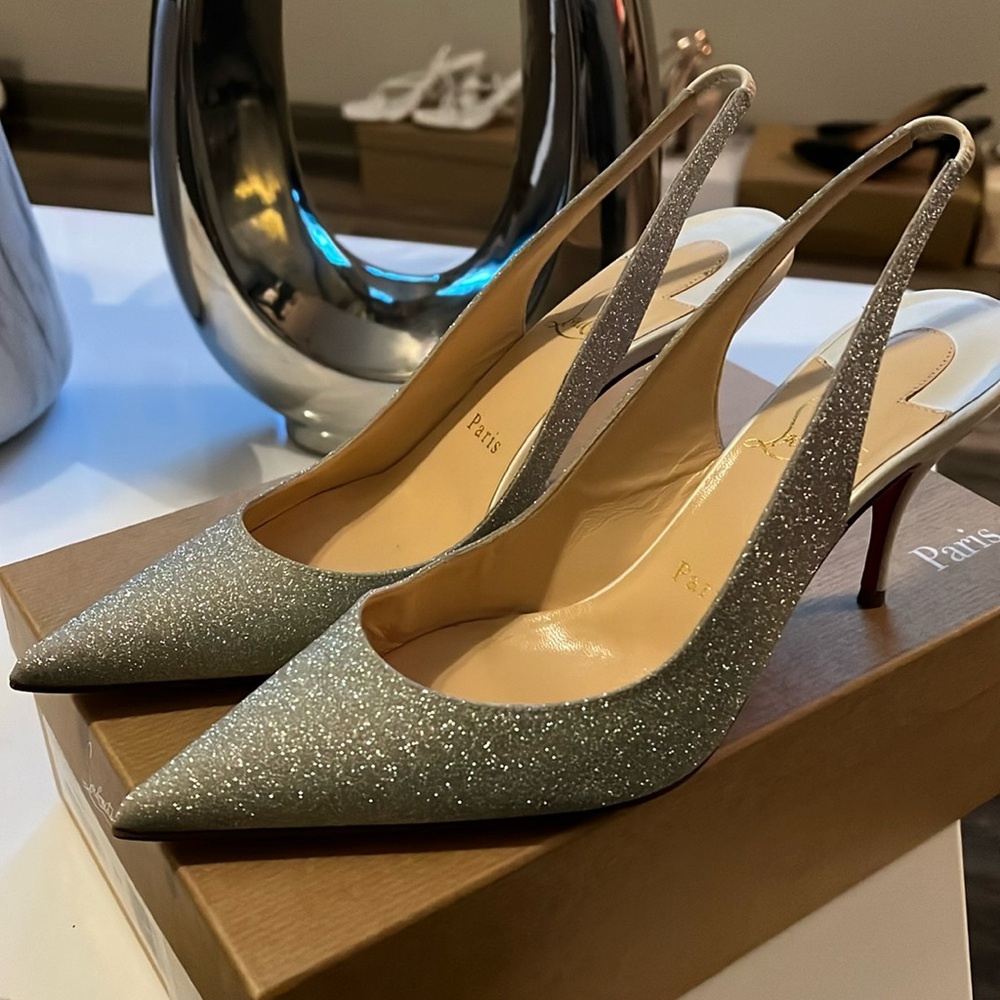 Women shoes
